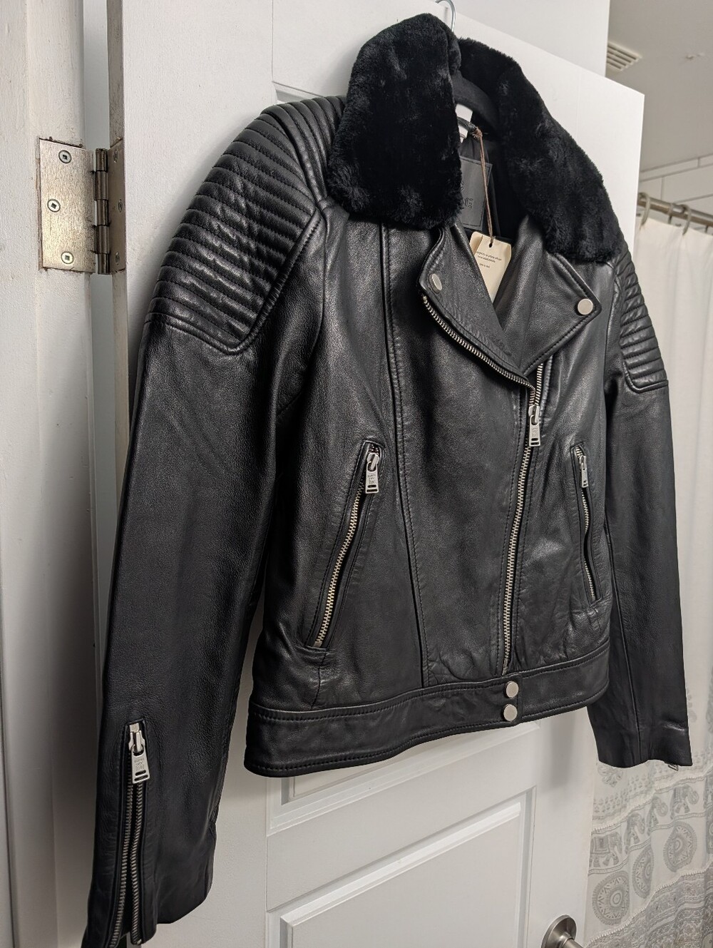 Barone Firenze Black Leather Moto Jacket with Faux Fur Removable Collar PTP 21"